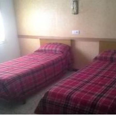 Neptuno Hostal Льорет-де-Мар Екстер'єр фото